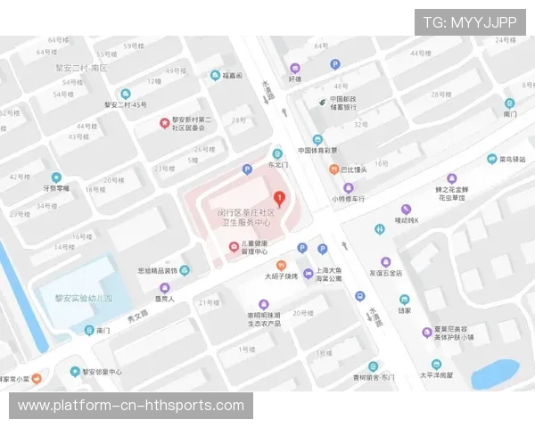 罗马在禁区前发动连续攻势